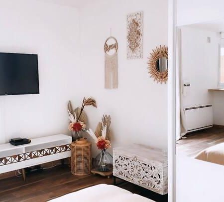 Apartmán Le Magnifique Villeparisis Exteriér fotografie